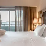 酒店波尔塔多索会议＆spa酒店 4* 卡米尼亚