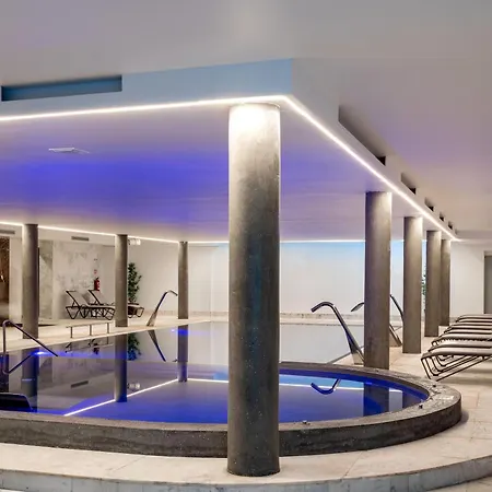 Hotel Porta Do Sol Conference & 4*