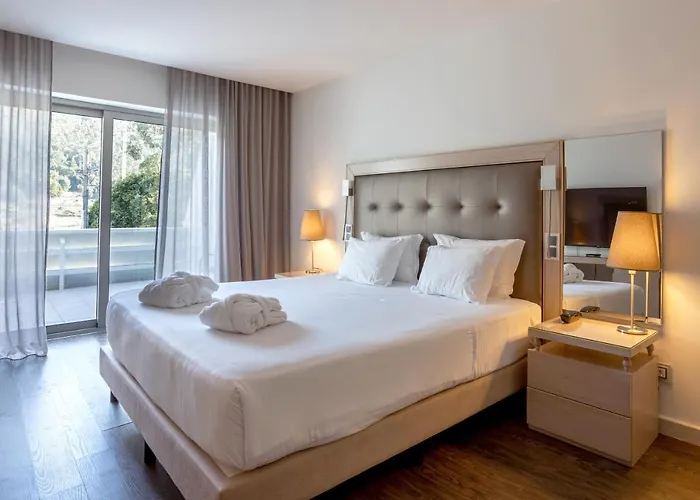 Hotel Porta Do Sol Conference & 4*