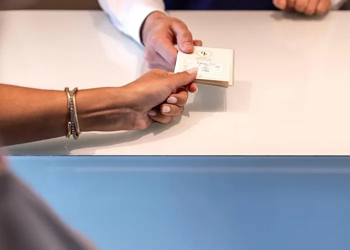 מלון Porta Do Sol Conference & 4*