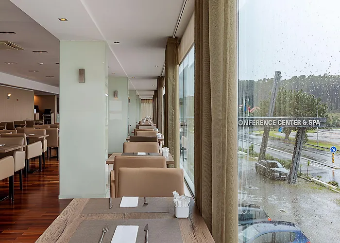 Porta Do Sol Conference & Hotel