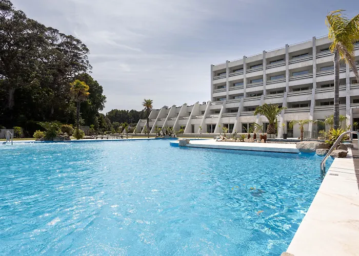 Hotel Porta Do Sol Conference & 4*